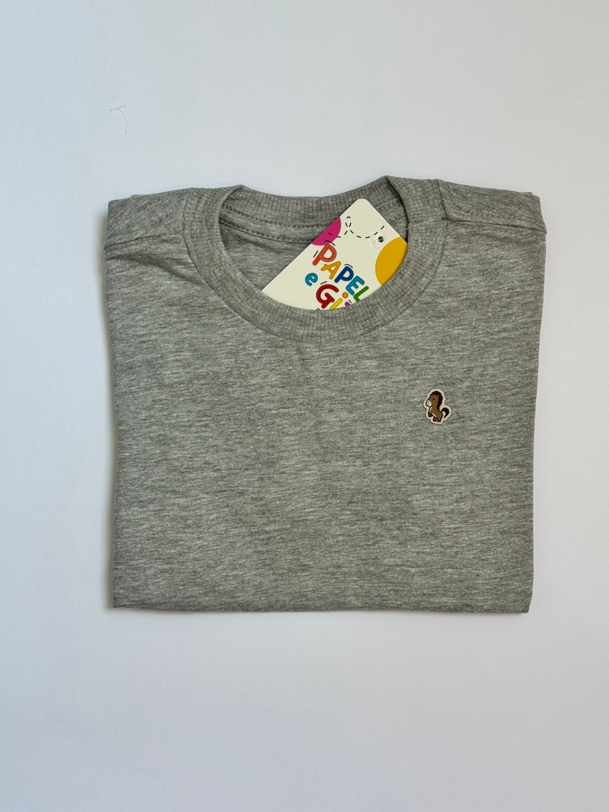 Camiseta cinza mescla