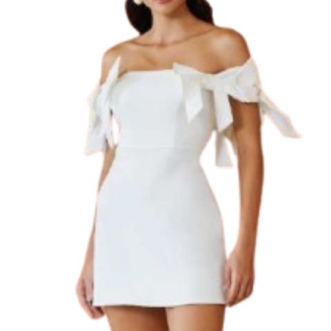 Vestido Curto Alfaiataria Detalhes em Laço