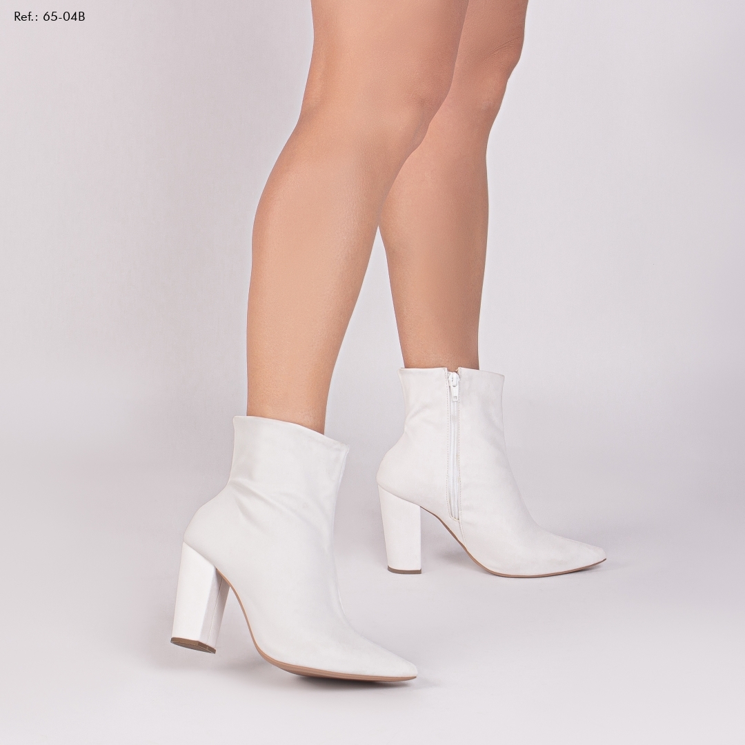 65-04B - BOTA CANO CURTO