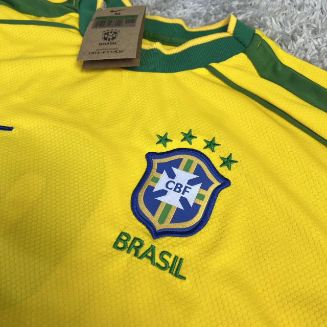 Camisa de Time Seleção Brasileira Amarela Retrô Lisa (Personalizada) Ronaldo