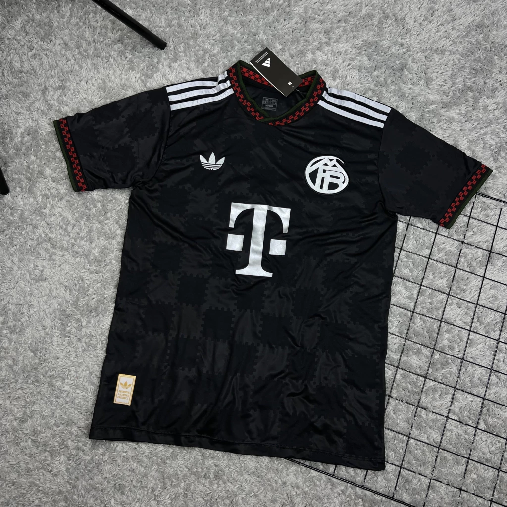 Camisa de Time Bayer de Munique Preta