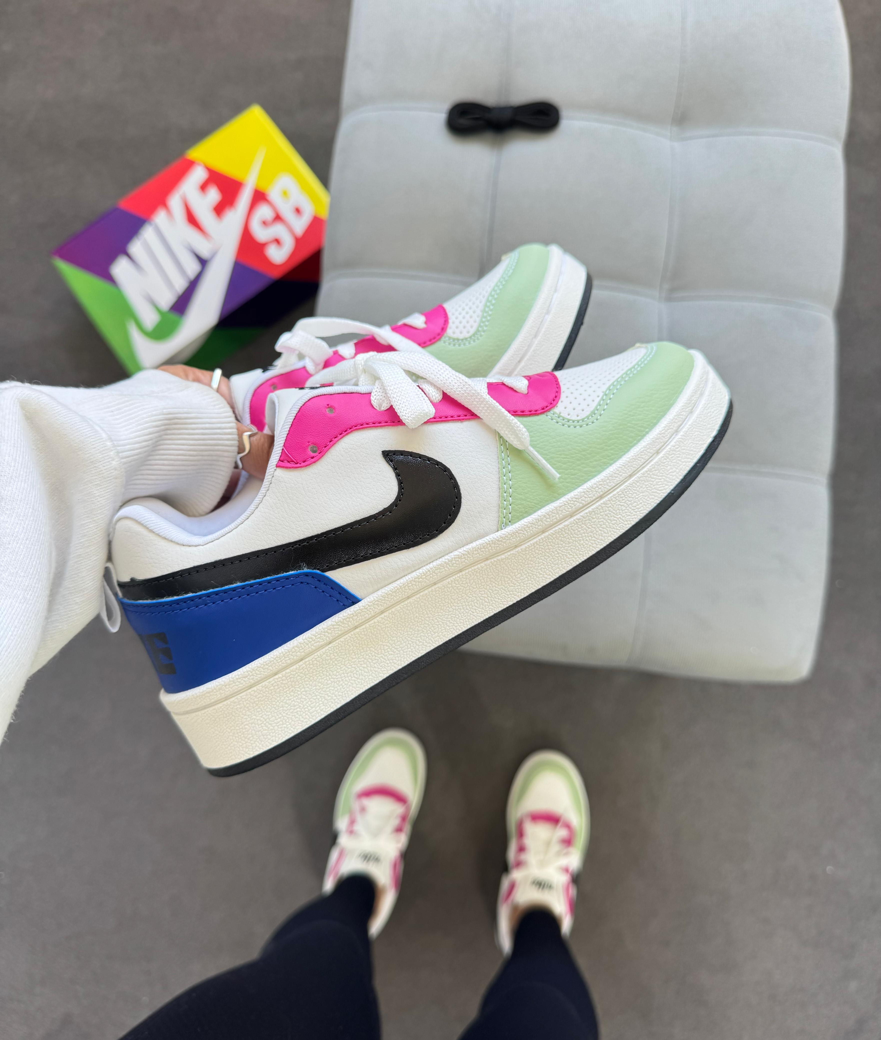 NIKE COURT BOROUGH BRANCO ROSA PINK