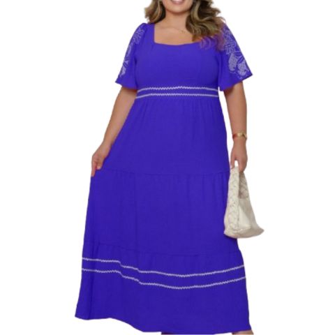 Vestido Gola Quadrada Forrado com Manga Plus Size