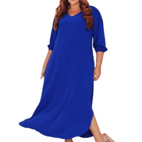 Vestido Curvy Solto Fenda Lateral Duna Longo Plus Size