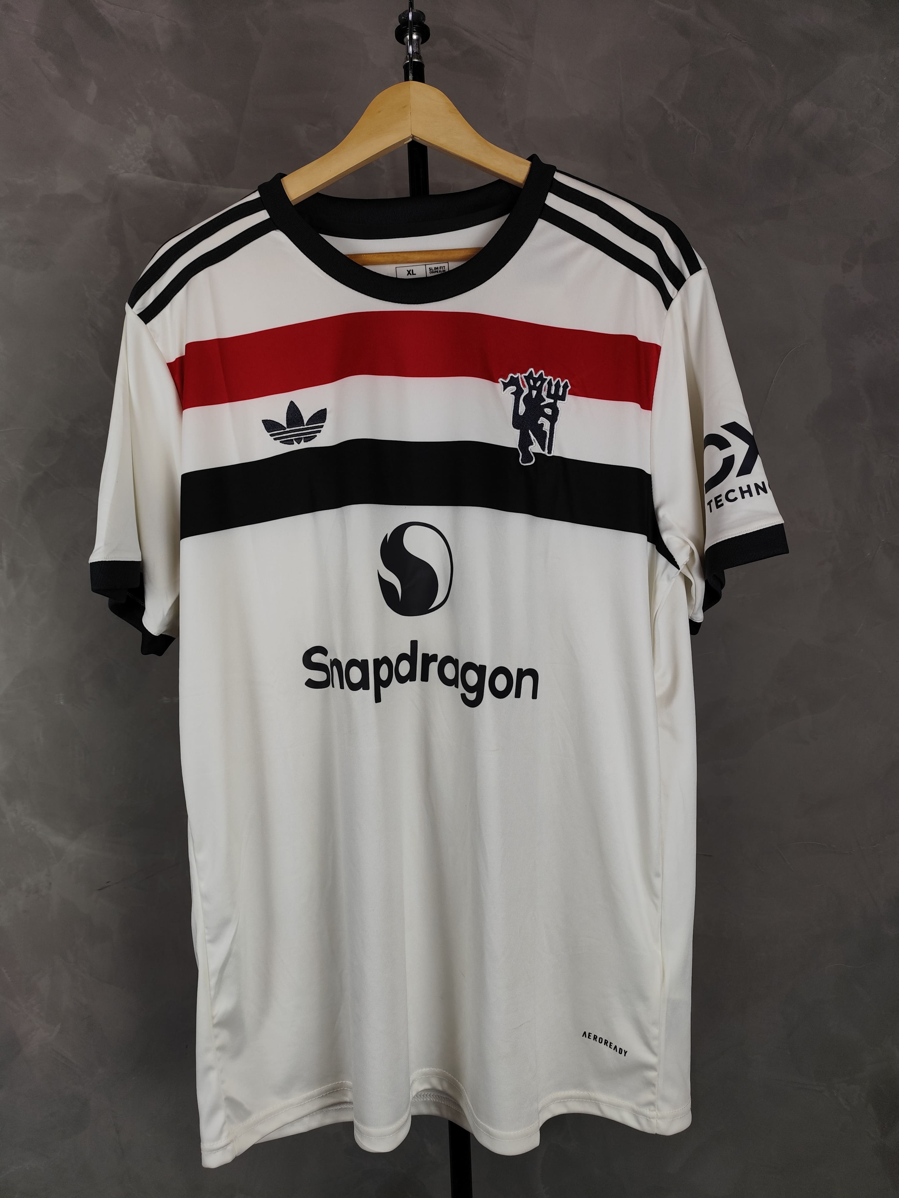 Camisa Manchester United III 24/25 S/N Torcedor