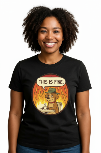 Camiseta Tradicional, Gola Redonda, Casual com Estampa This is Fine