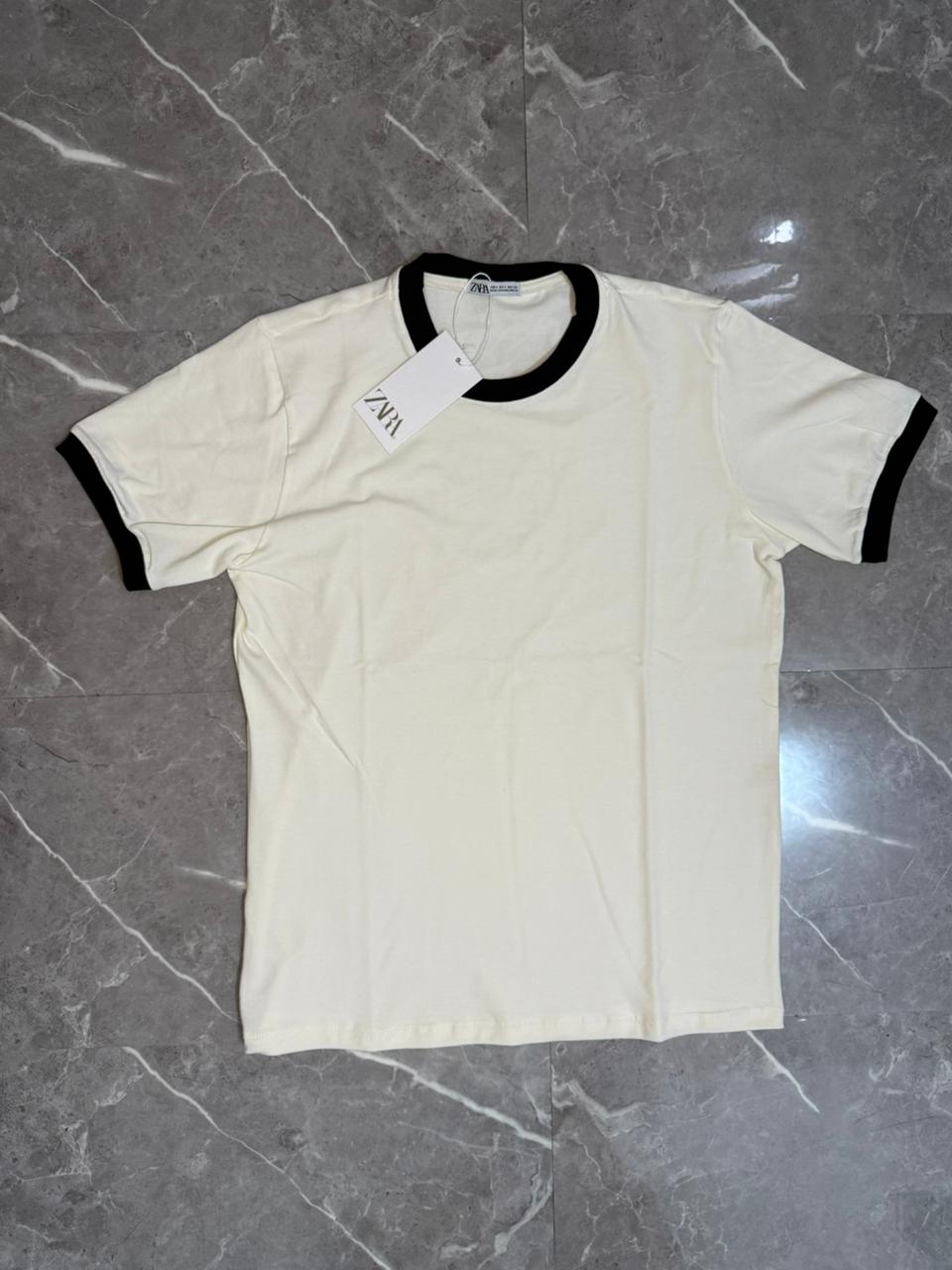 Camiseta Zara Canelada Off White