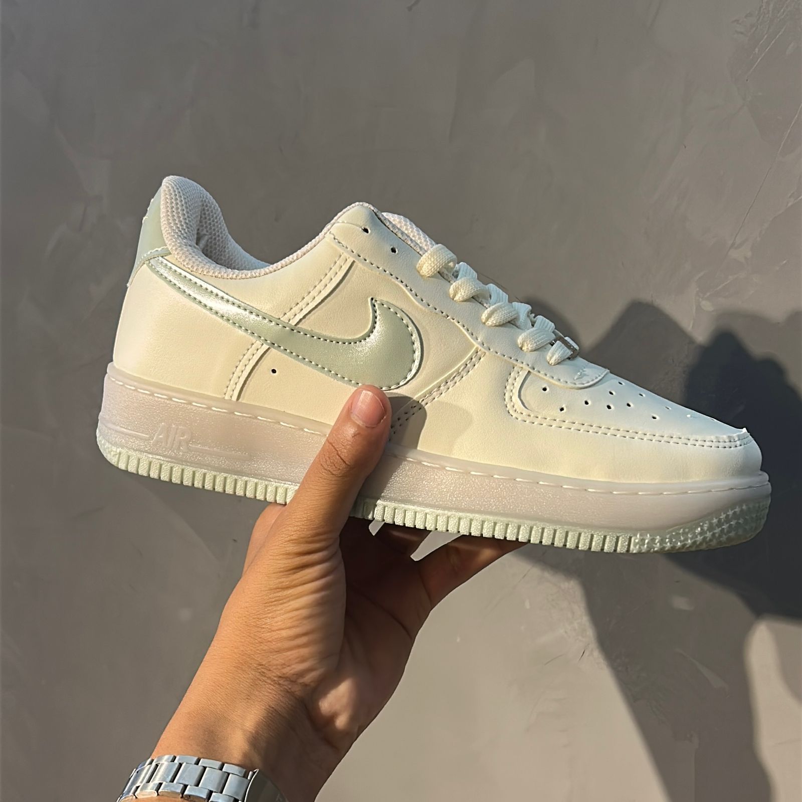 Nike air force 1 area brilho verde