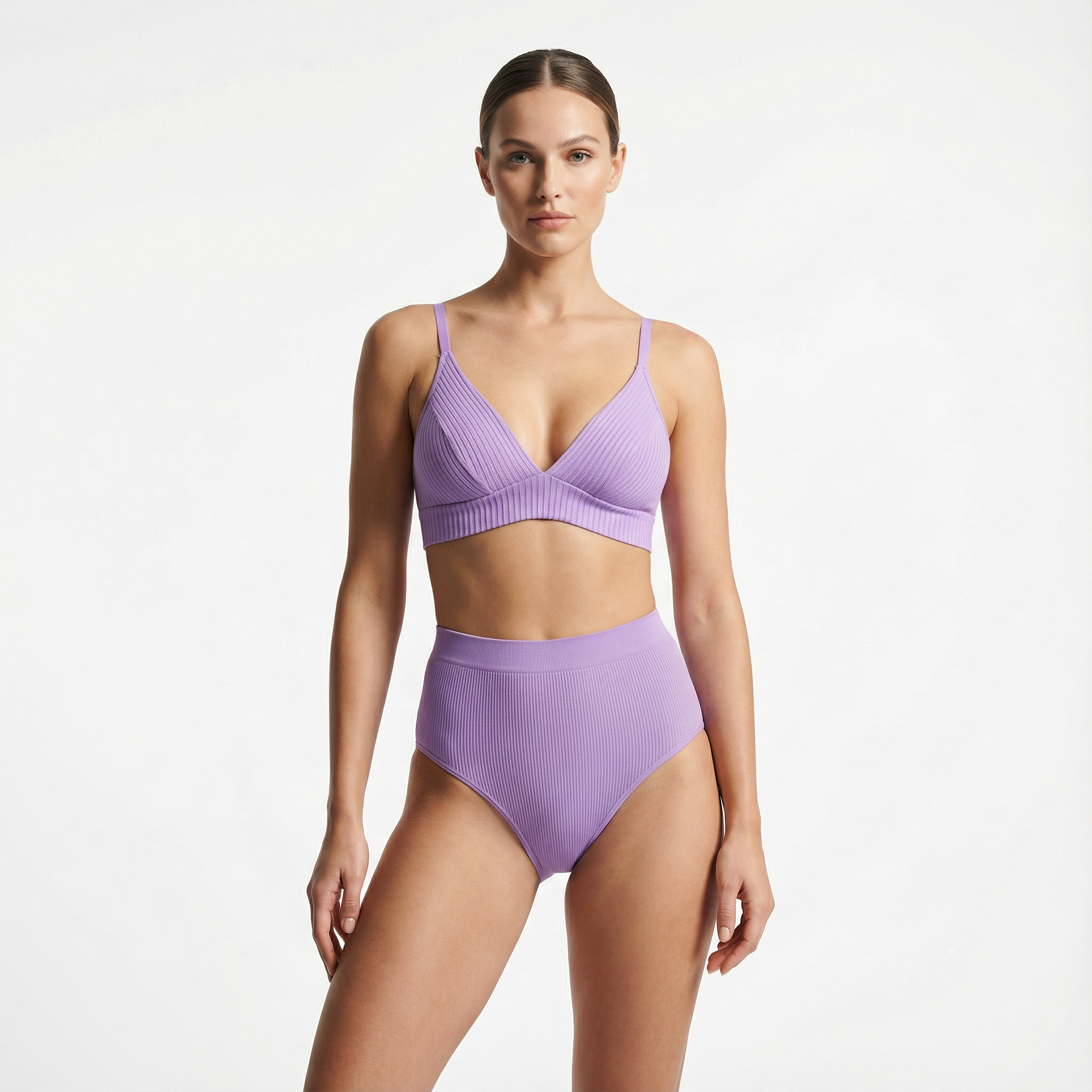 Sutiã Sem Aro Lunare Lilas Microfibra Bojo Soft Canelado Confort Alças Reguláveis