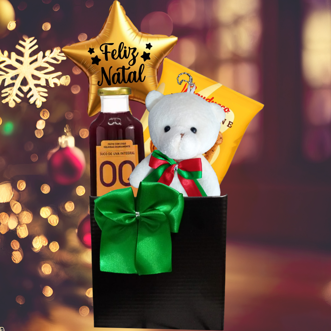 Cesta Especial de Natal Cachepot Preto Magia Natalina com Mini Chaveiro Teddy Branco