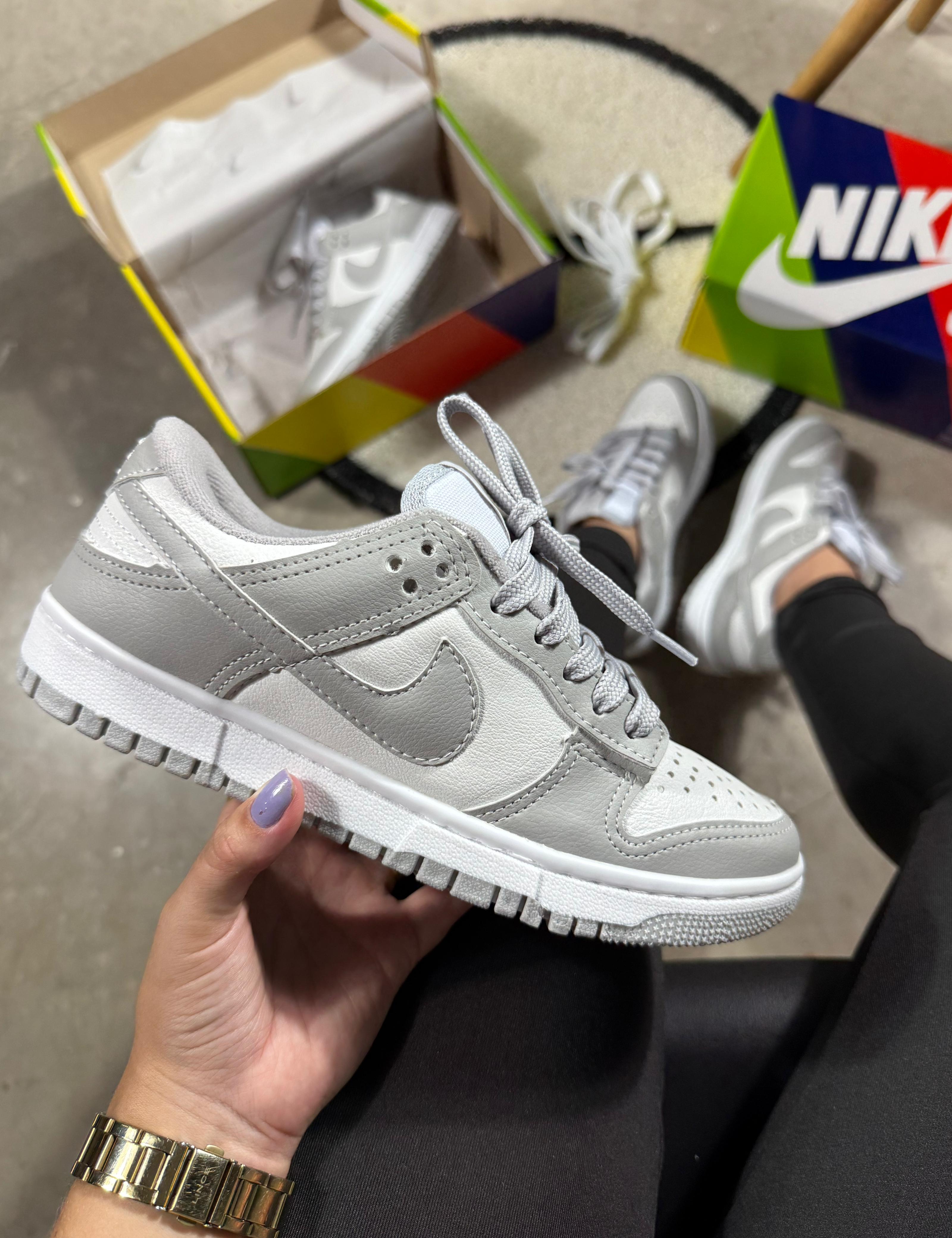 Nike Dunk | Branco e Cinza