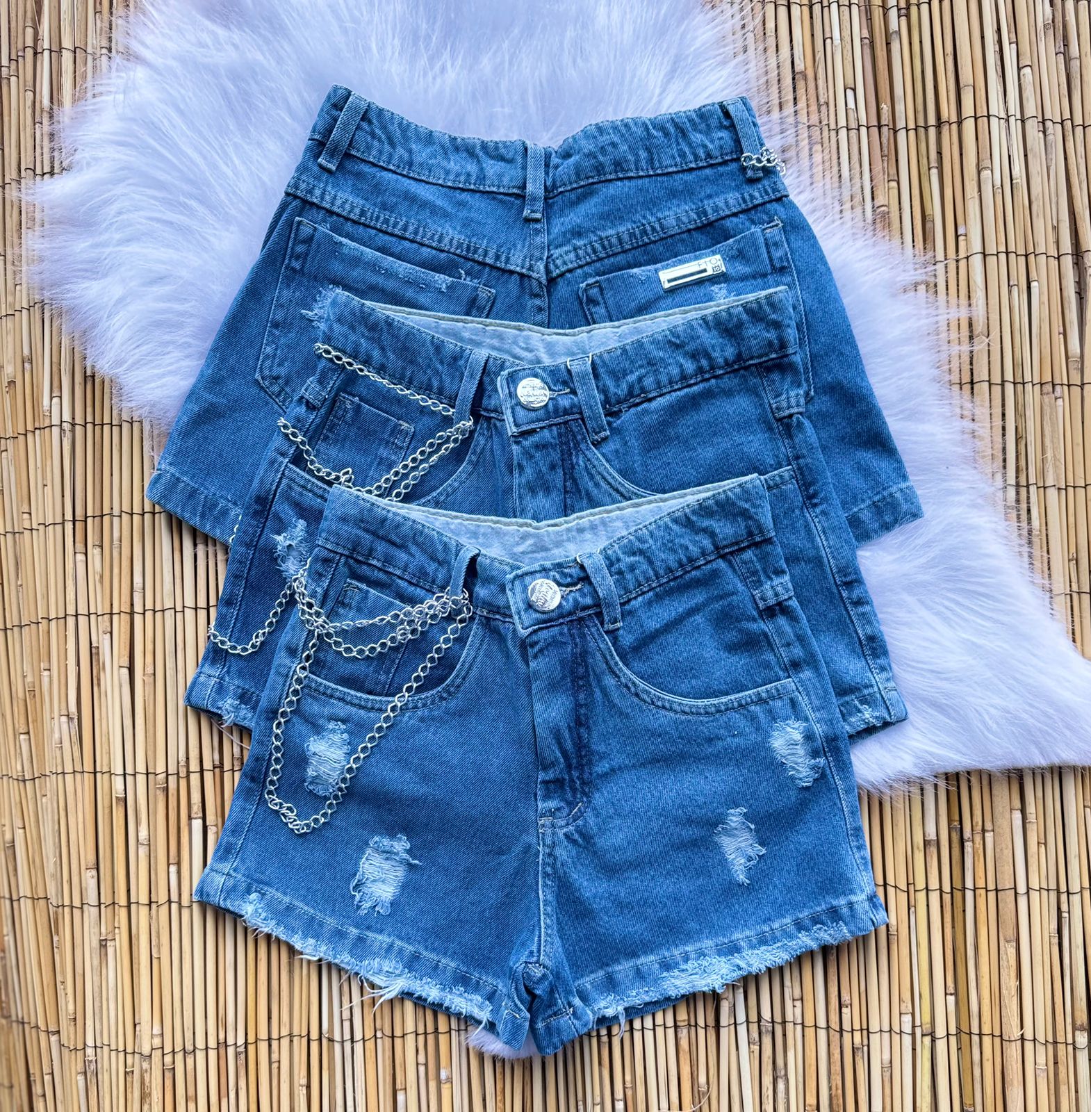 shorts jeans corrente lateral