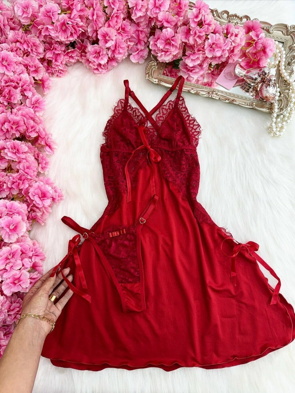 Camisola sem bojo em microfibra com renda (acompanha calcinha)