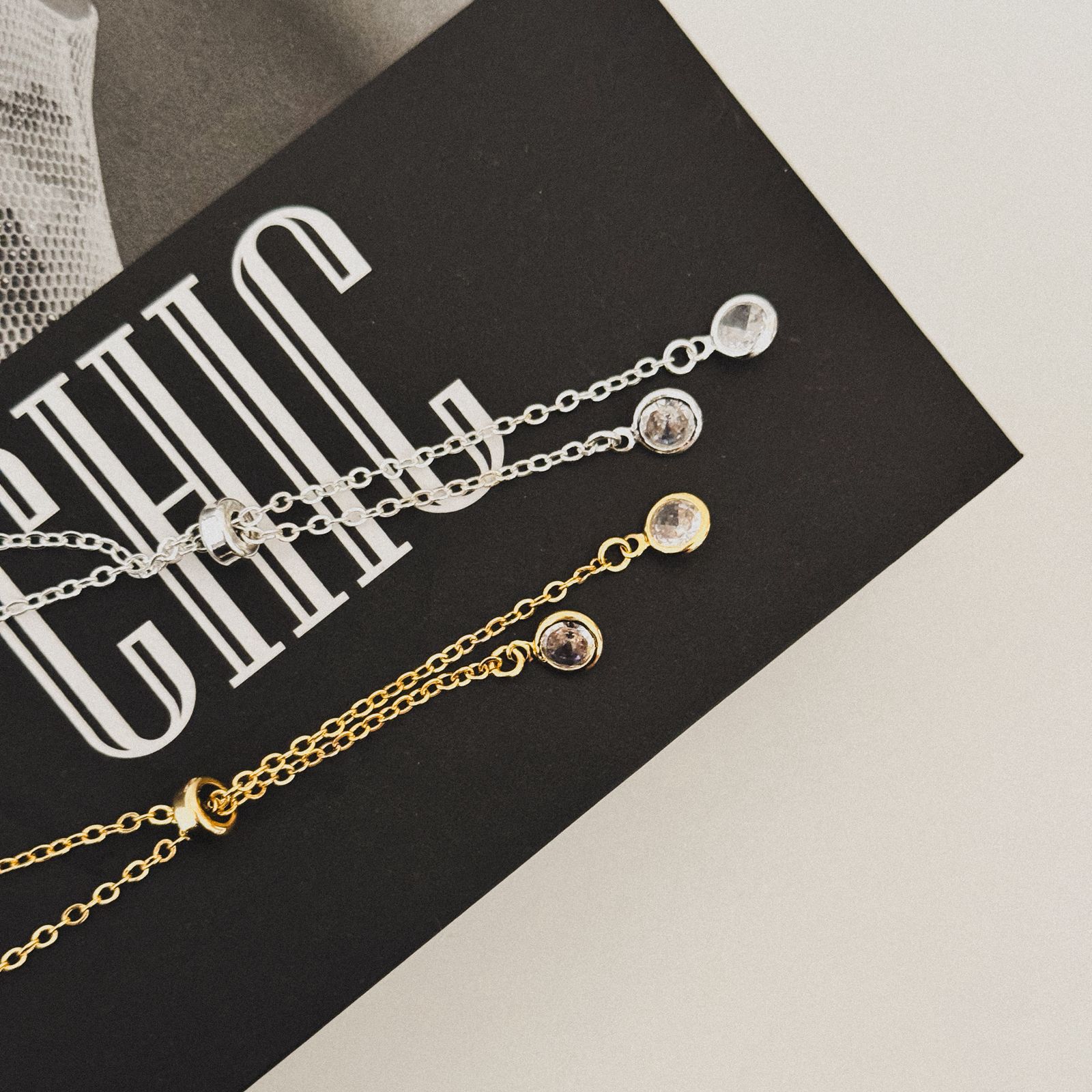 Pulseira Gravatinha Ponto de Luz