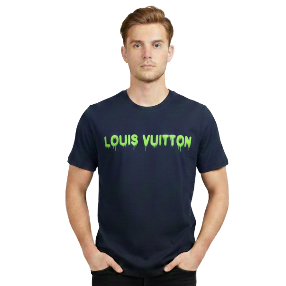 Camiseta Louis Vuitton em Malha Premium: Luxo e Estilo Arrojado