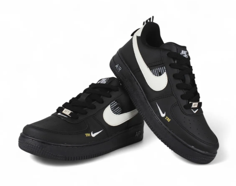 TÊNIS AIR FORCE 1 TM - PRETO E BRANCO