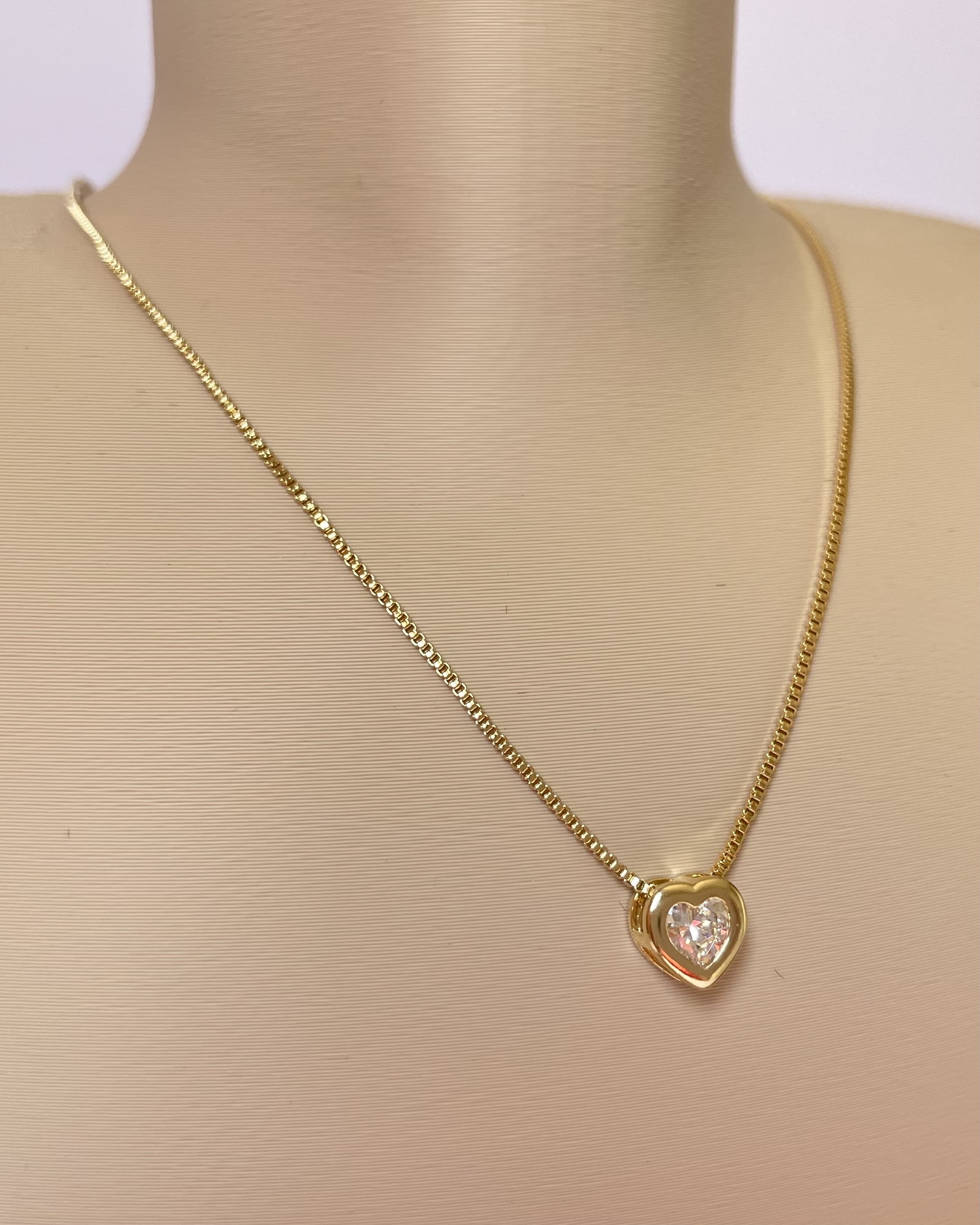 Choker Ponto de Luz Coração em Zircônia Dourada   35cm + 5cm