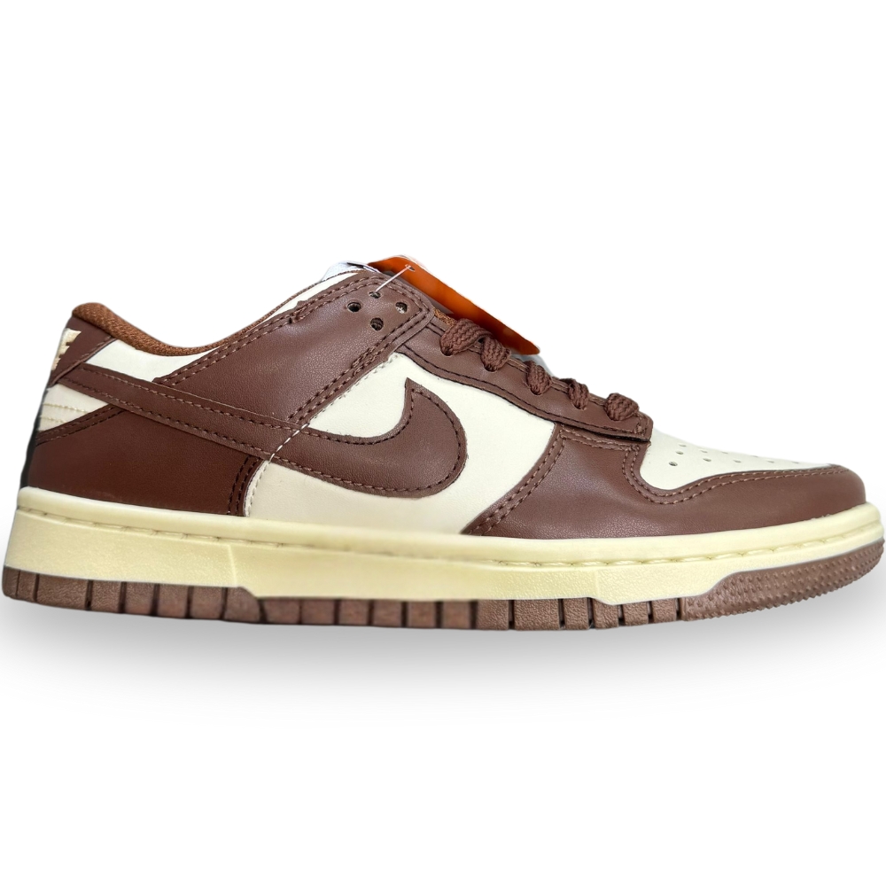 Nike Dunk Low Pro Luxo Chocolate-Off (2 pares de cadarço)