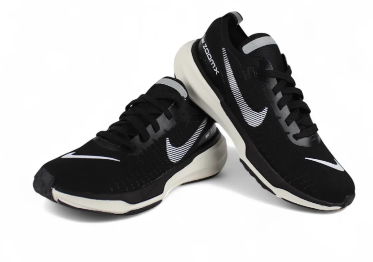 TÊNIS INVINCIBLE 3 -  PRETO E BRANCO