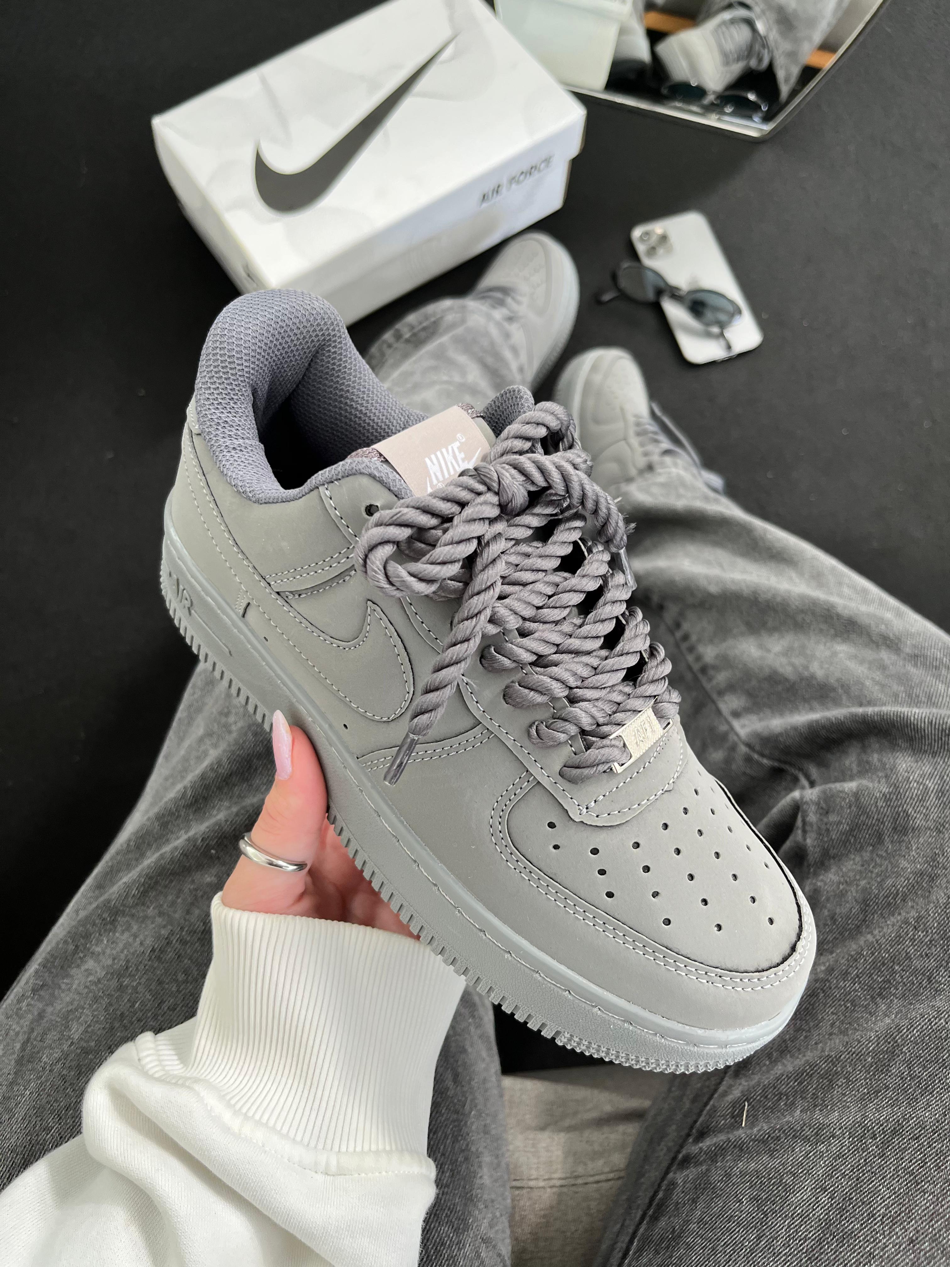 Tênis Feminino Nike Air Force