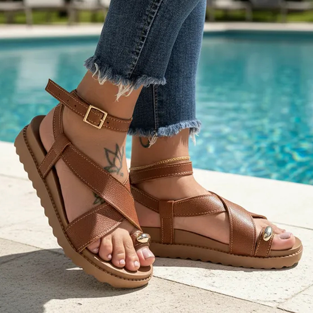 Sandália em Couro Legítimo Flatform Agatha Marrom
