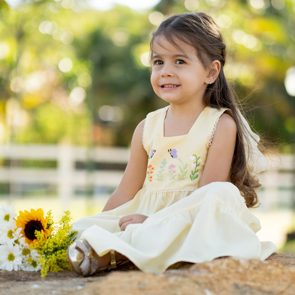 Vestido Bordado Doce Jardim