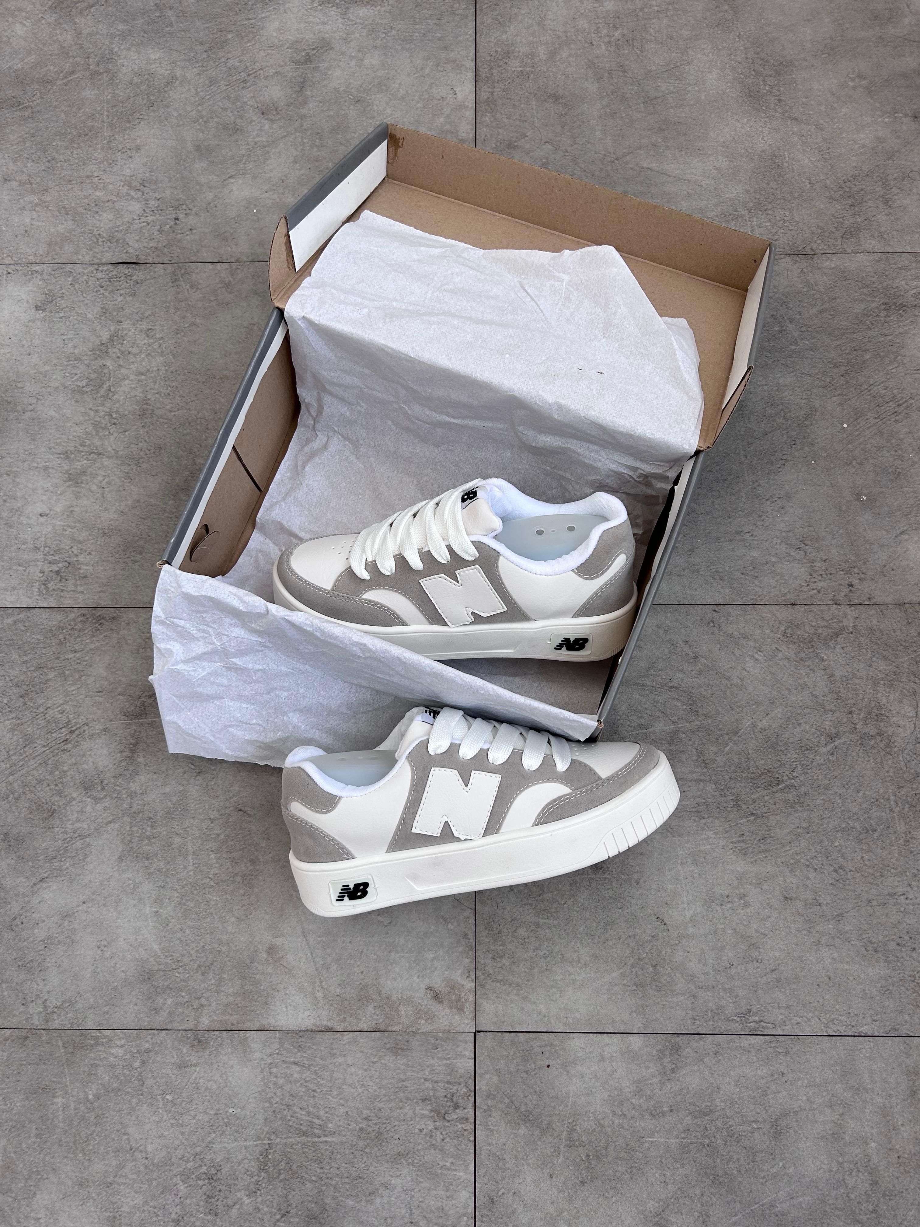 Tênis New Balance CT-303 Cinza e Branco