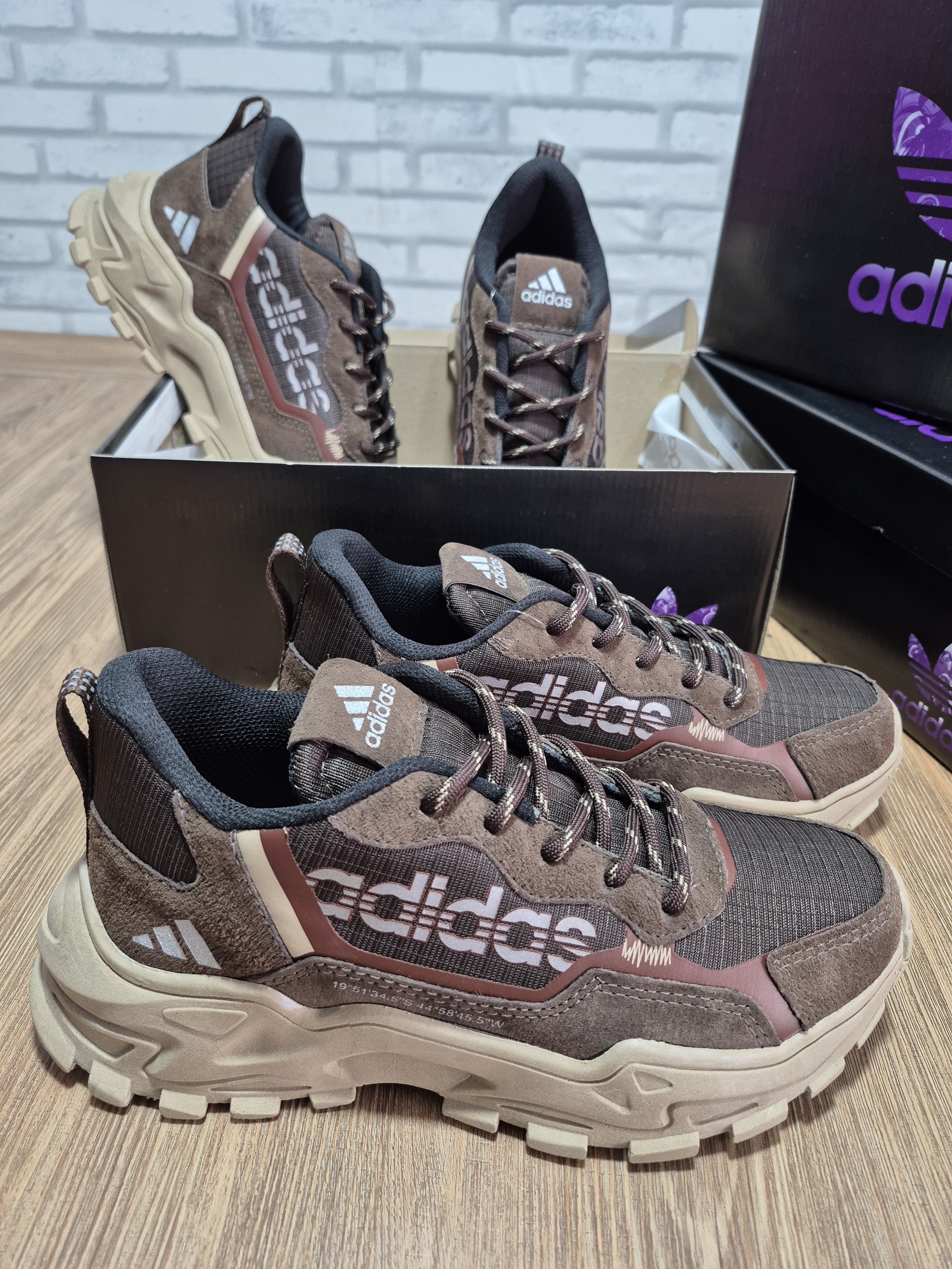 Tênis Adidas Ohio Trail | Café