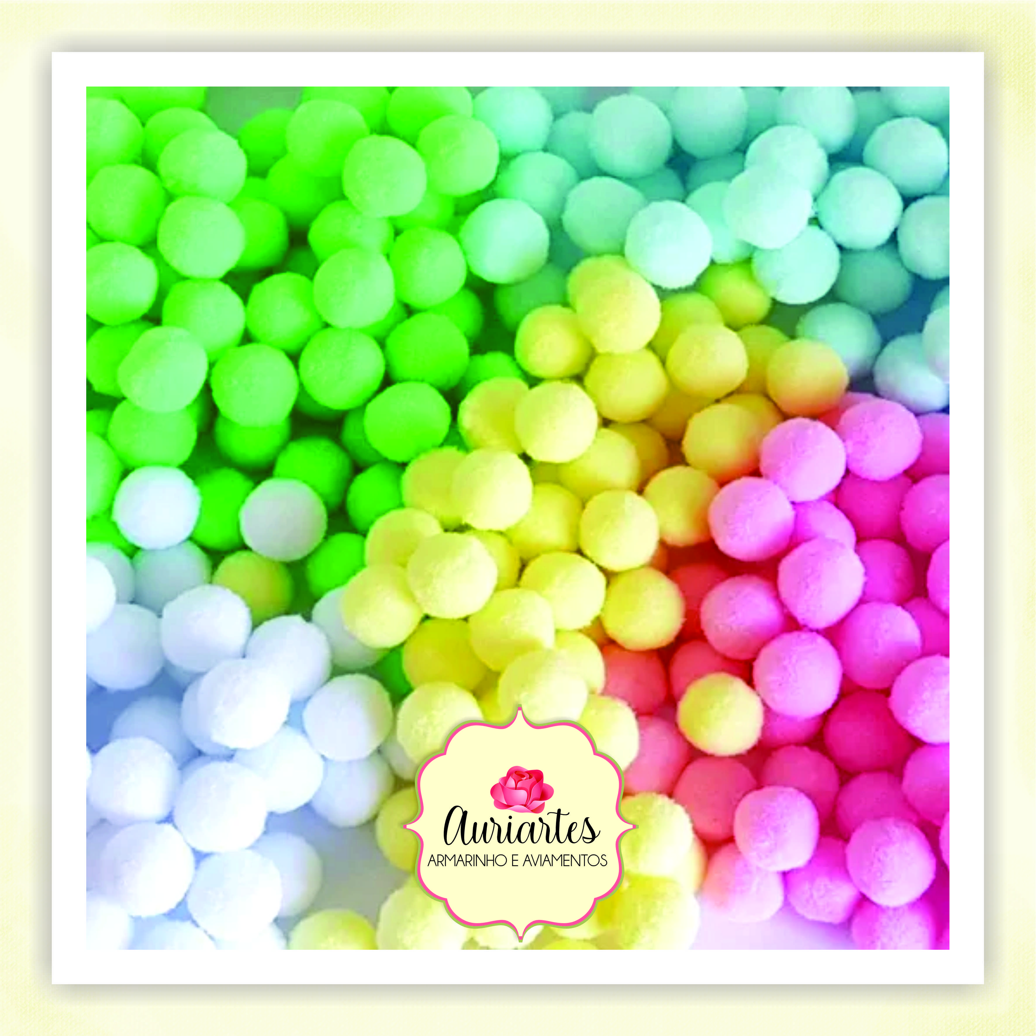 Pompons Coloridos para Artesanato e Papelaria Criativa   Cores Sortidas