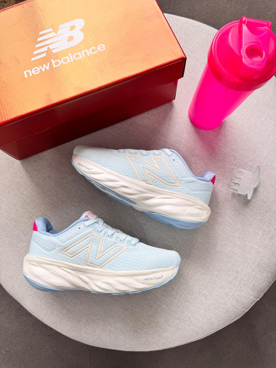 Tênis New Balance 1080 Azul