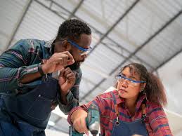 TÉCNICO EM INFRAESTRUTURA ESCOLAR