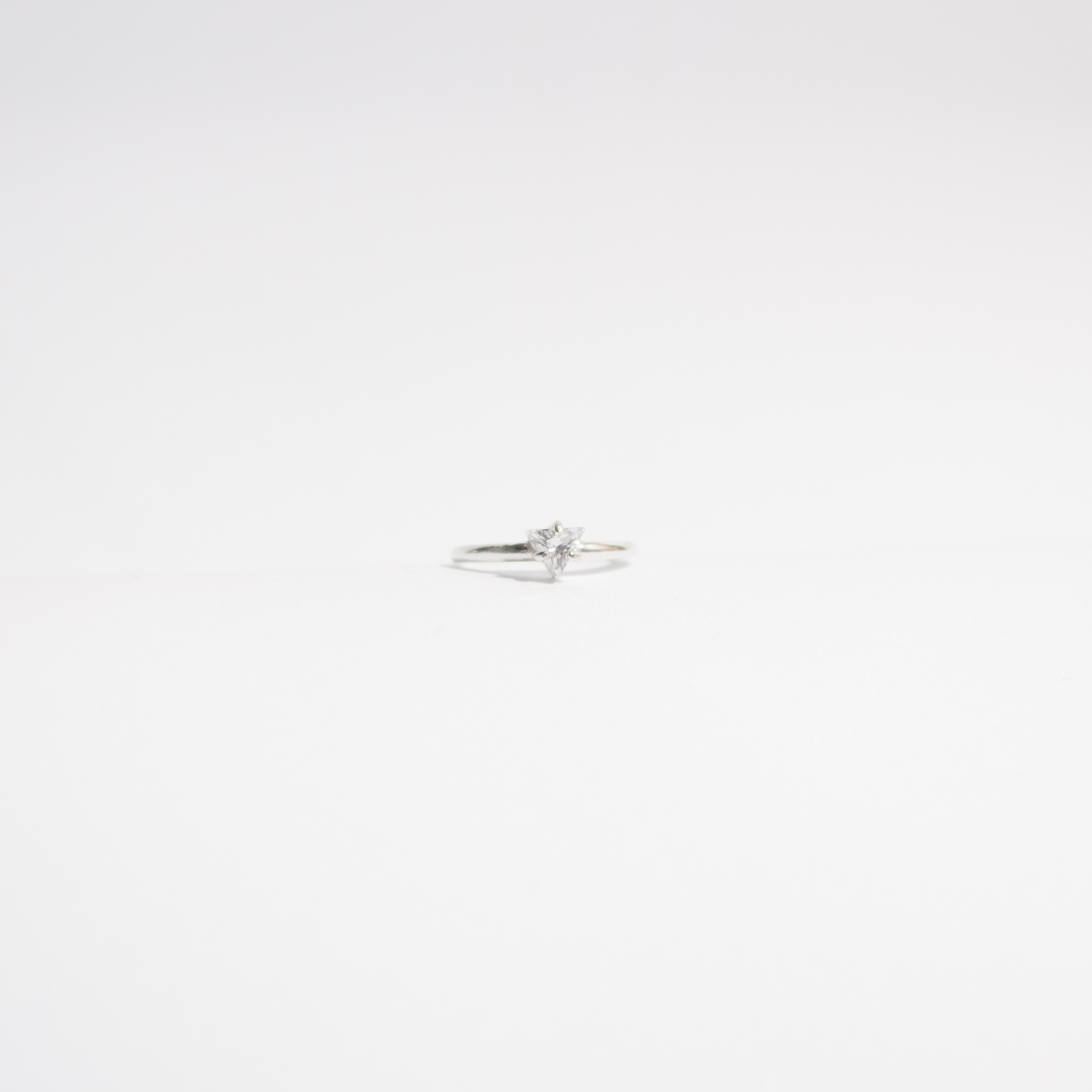 Anel Cristal Triângulo