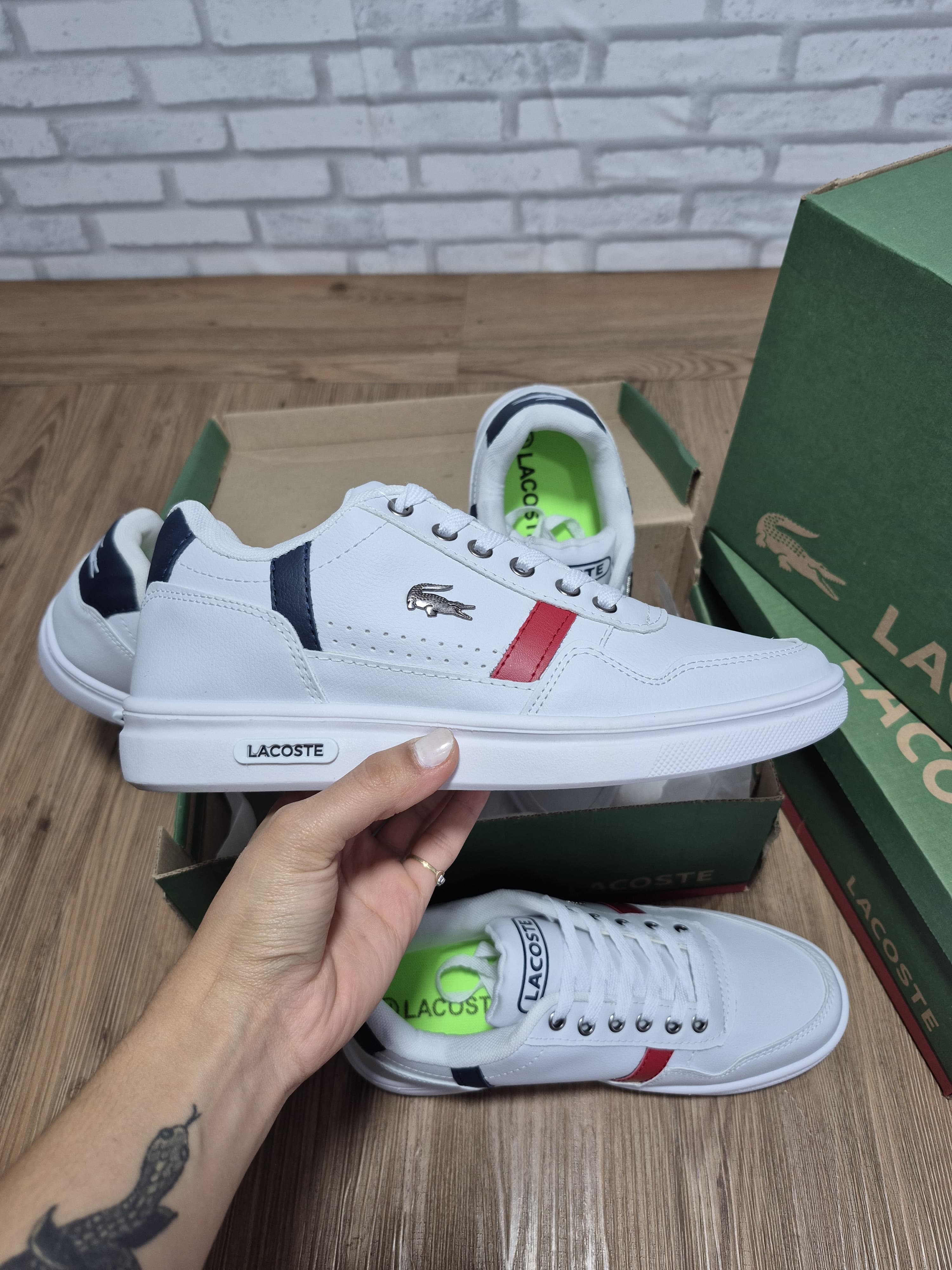 Sapatênis Lacoste | Branco, Vermelhor e Marinho
