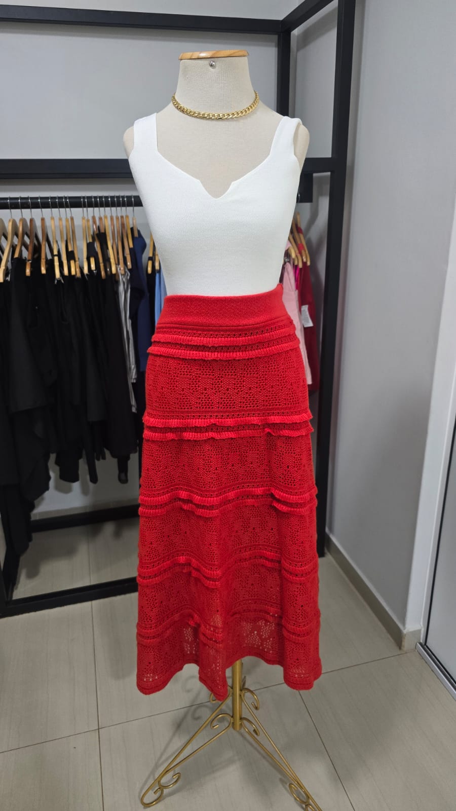 Saia vermelha