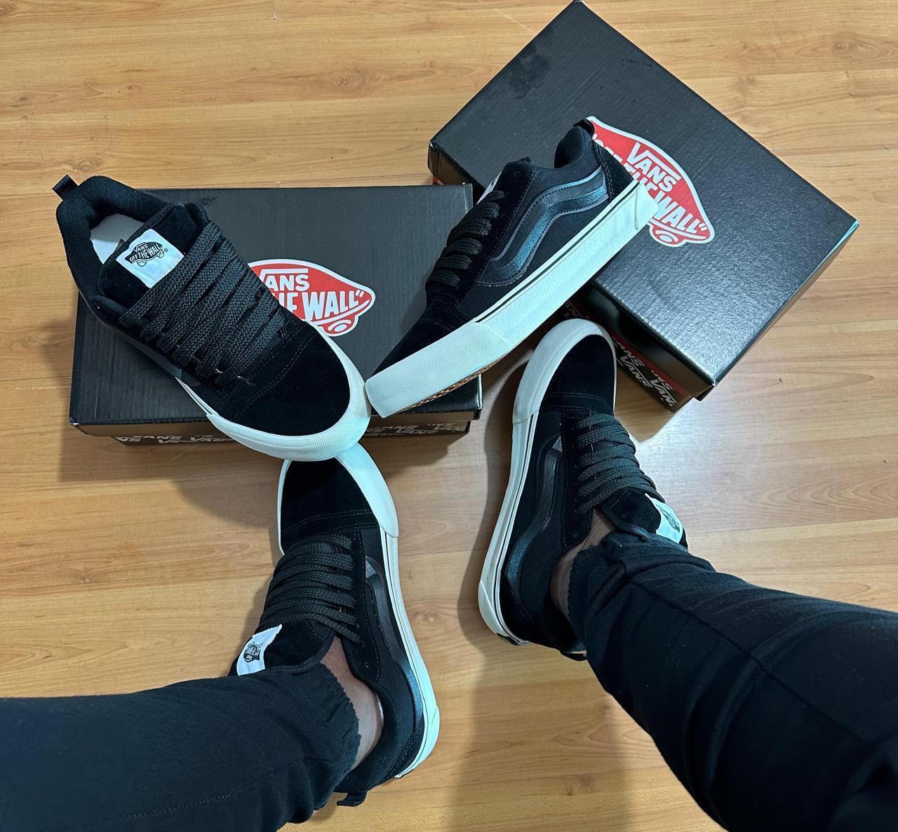 VS KNU PRETO SOLA BRANCA