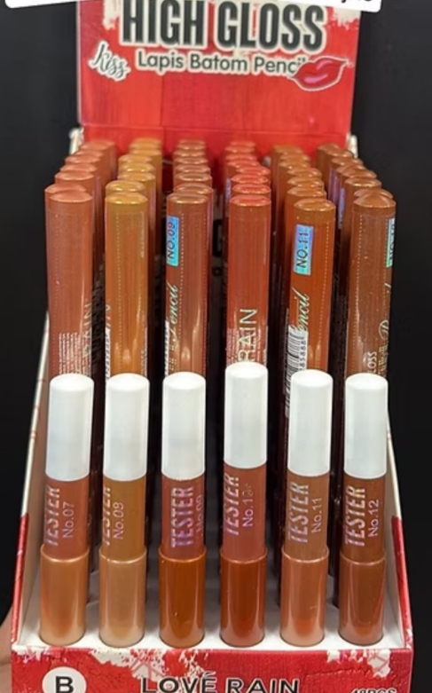 Lápis contorno labial,e sombra bem macio e pigmentado - Lové Rain