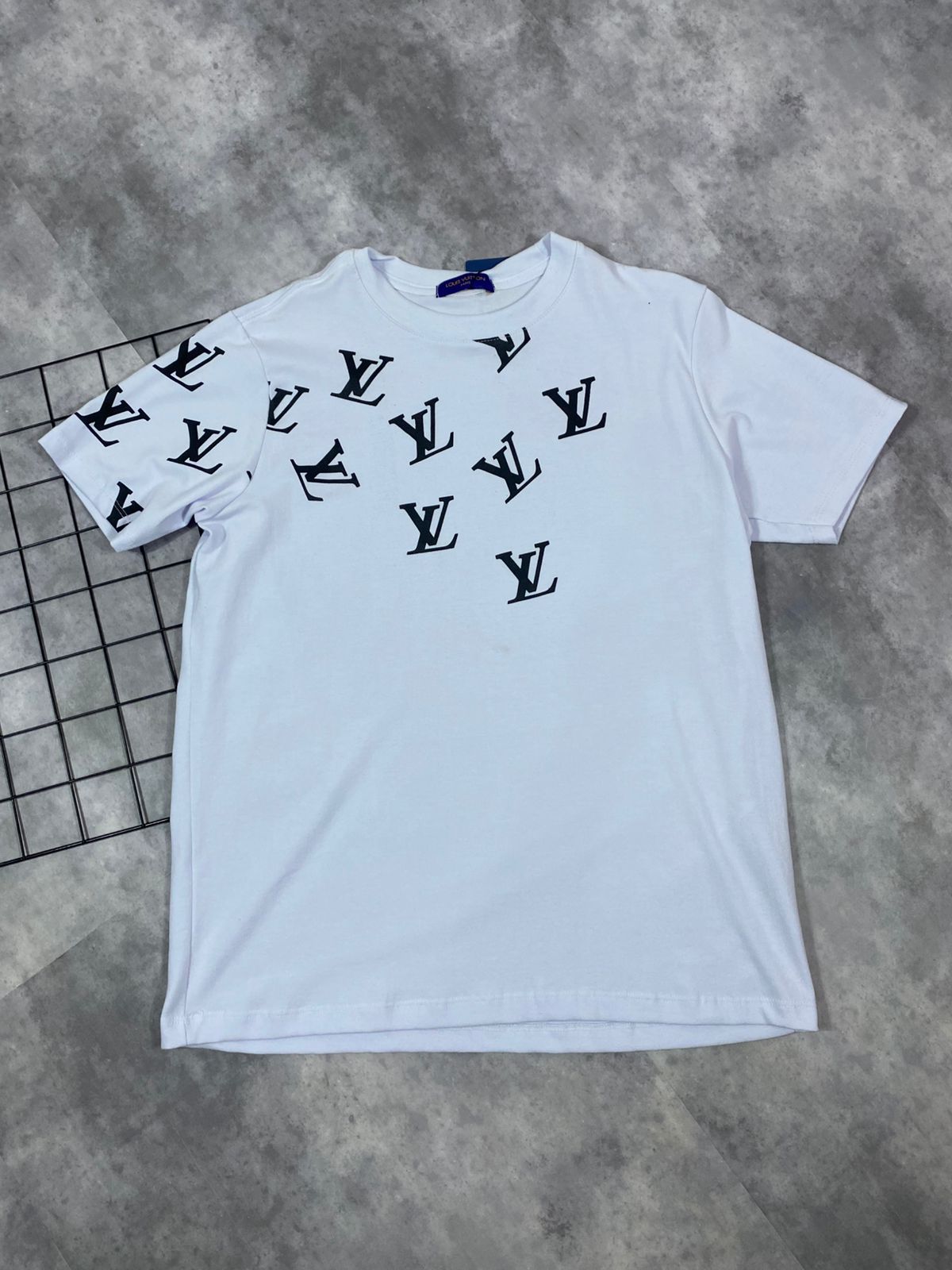 CAMISA LOUIS VUITTON DE GRIFE