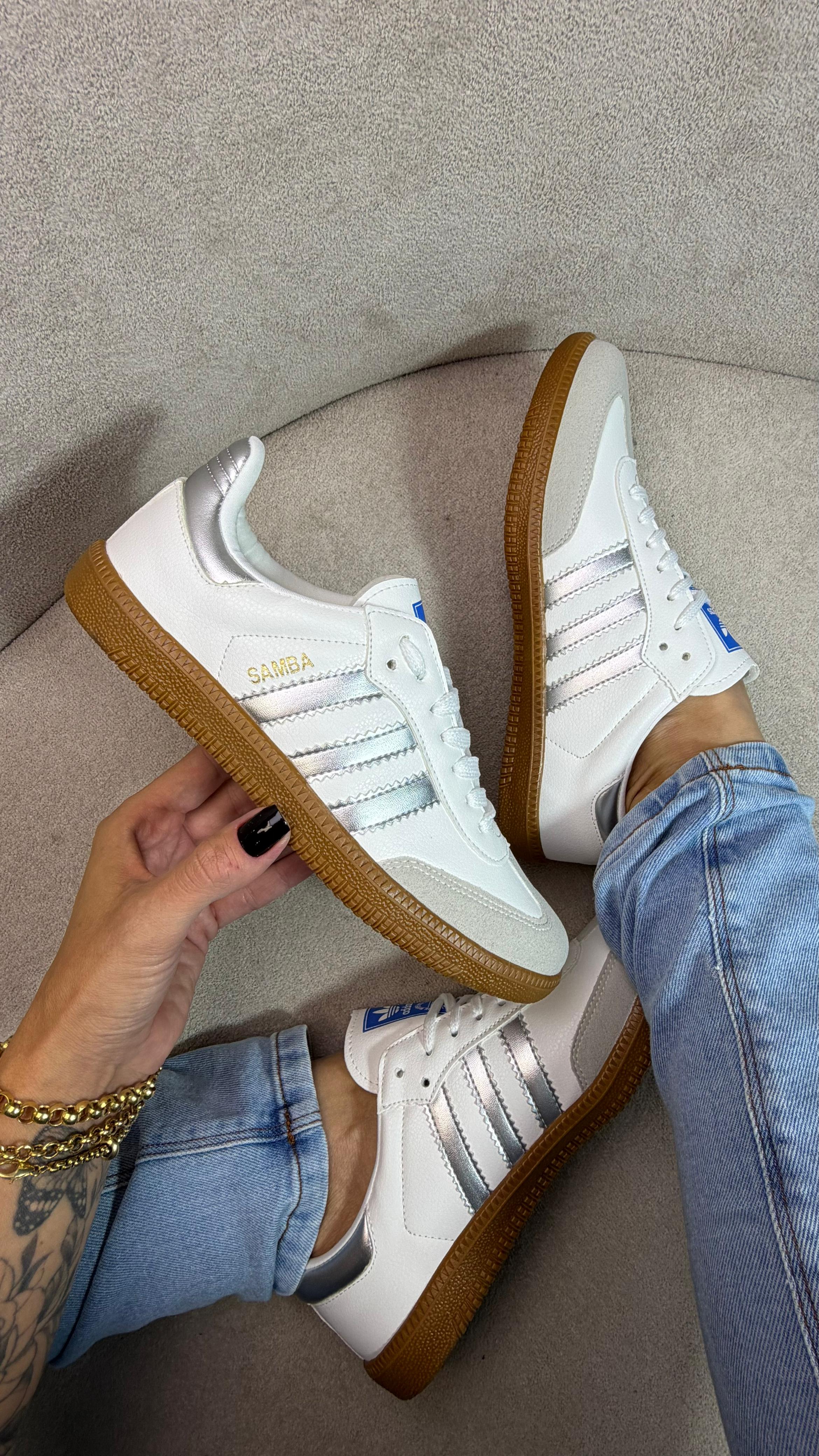 Tênis Samba Feminino Branco/Prata