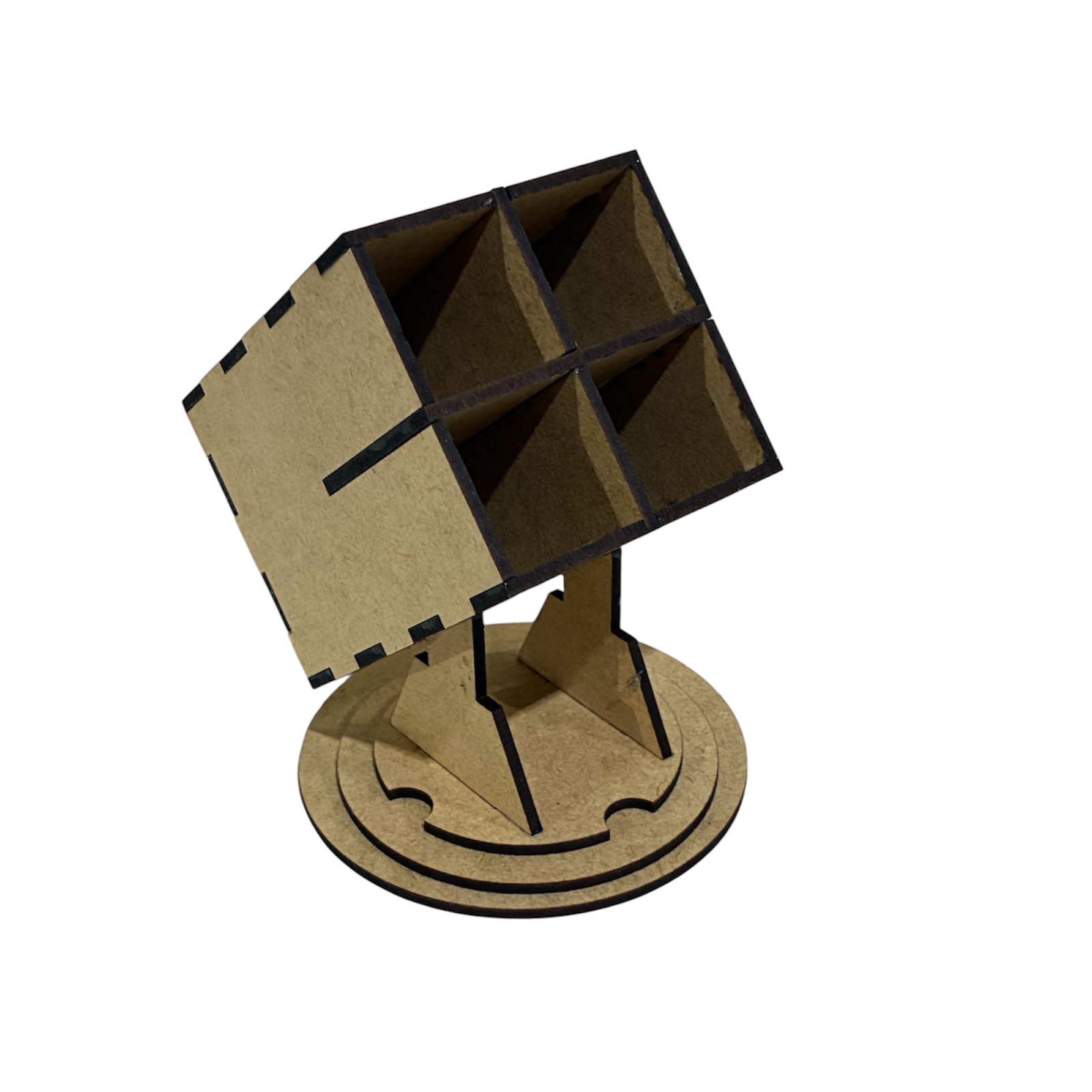 CÓD-EPL08 PORTA LÁPIS NA BASE 4 REPARTIÇÕES 10X10X13 EM MDF CRU