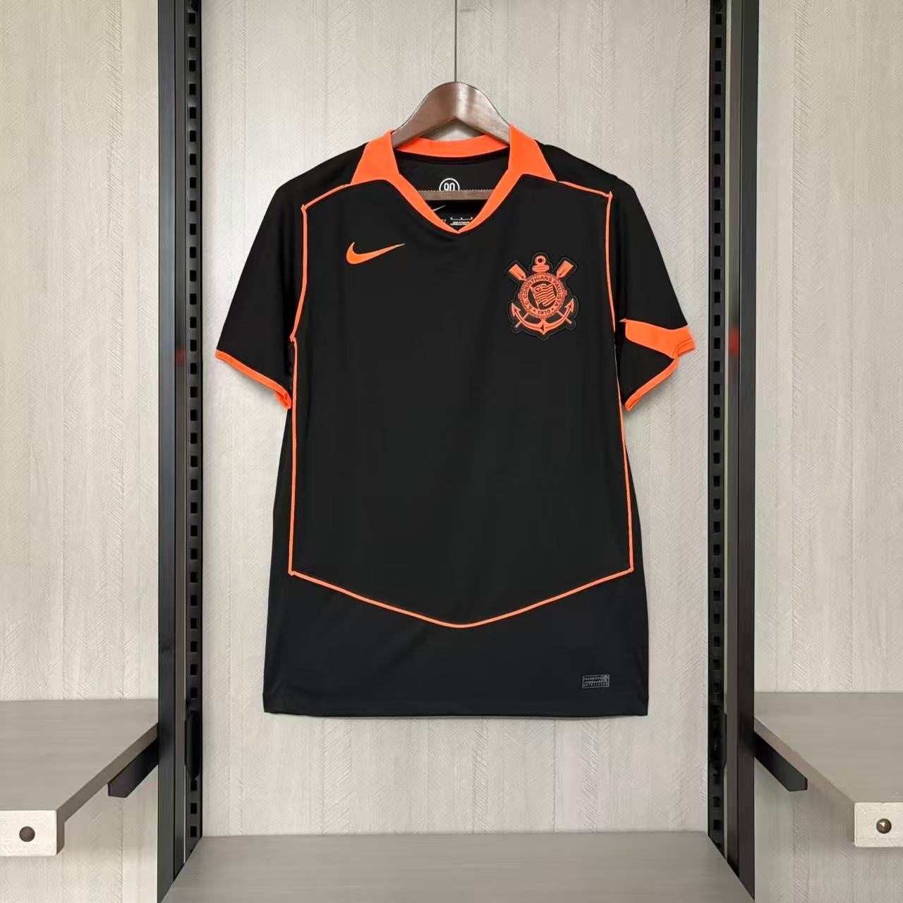 Camisa Corinthians III 25/26 - Modelo Torcedor Nike Masculina - Preto e Laranja