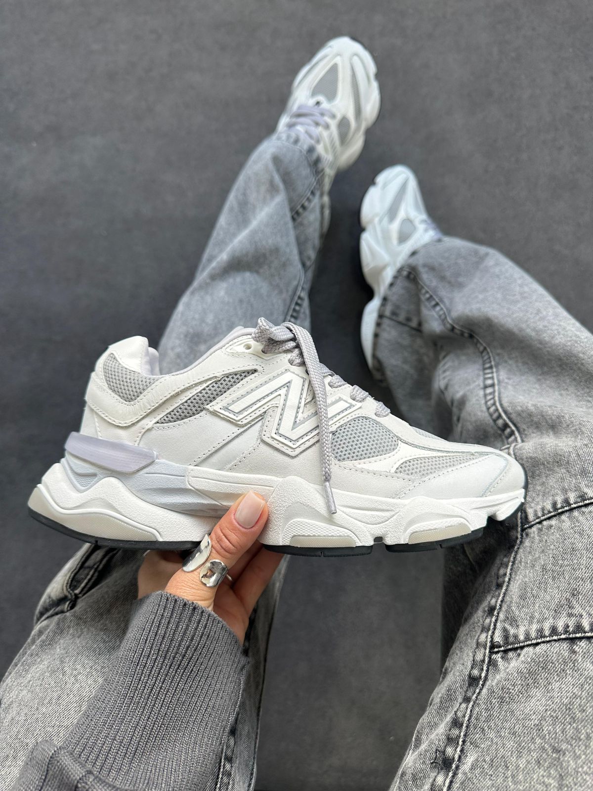 Tênis Casual Esportivo Nb 9060 Couro Cinza/gelo