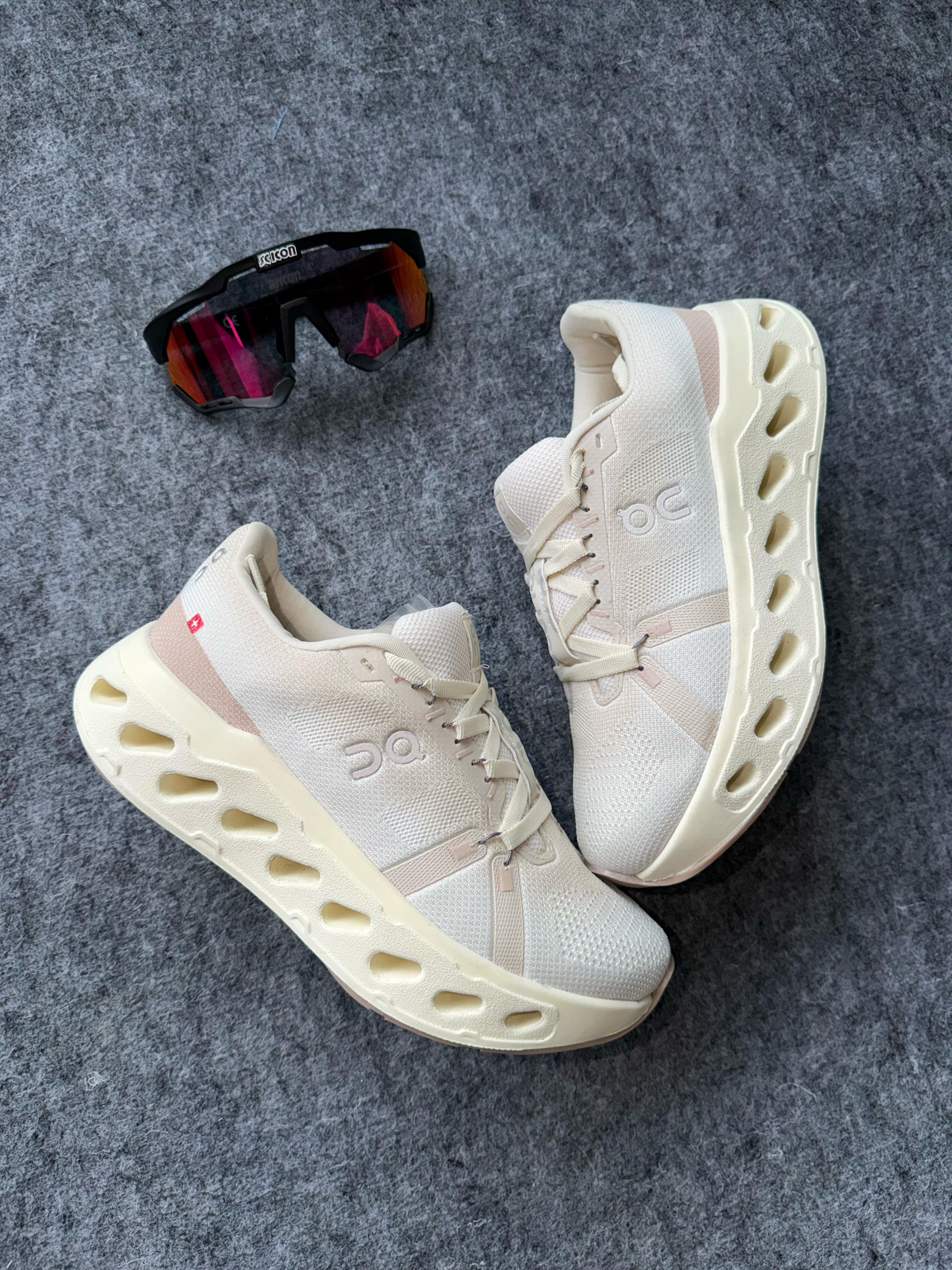 Tênis O.N. Cld. Running Eclipse Feminino Sol. EVA Off/Bege