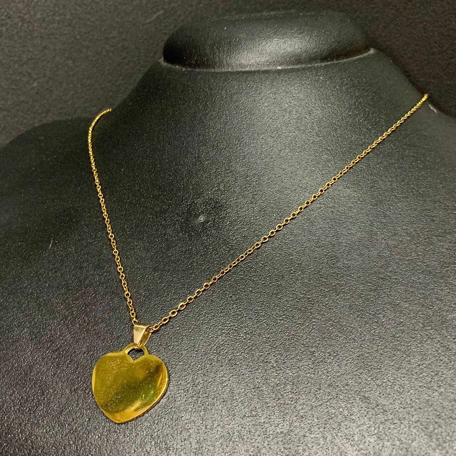 Colar personalizado tam G coração dourado