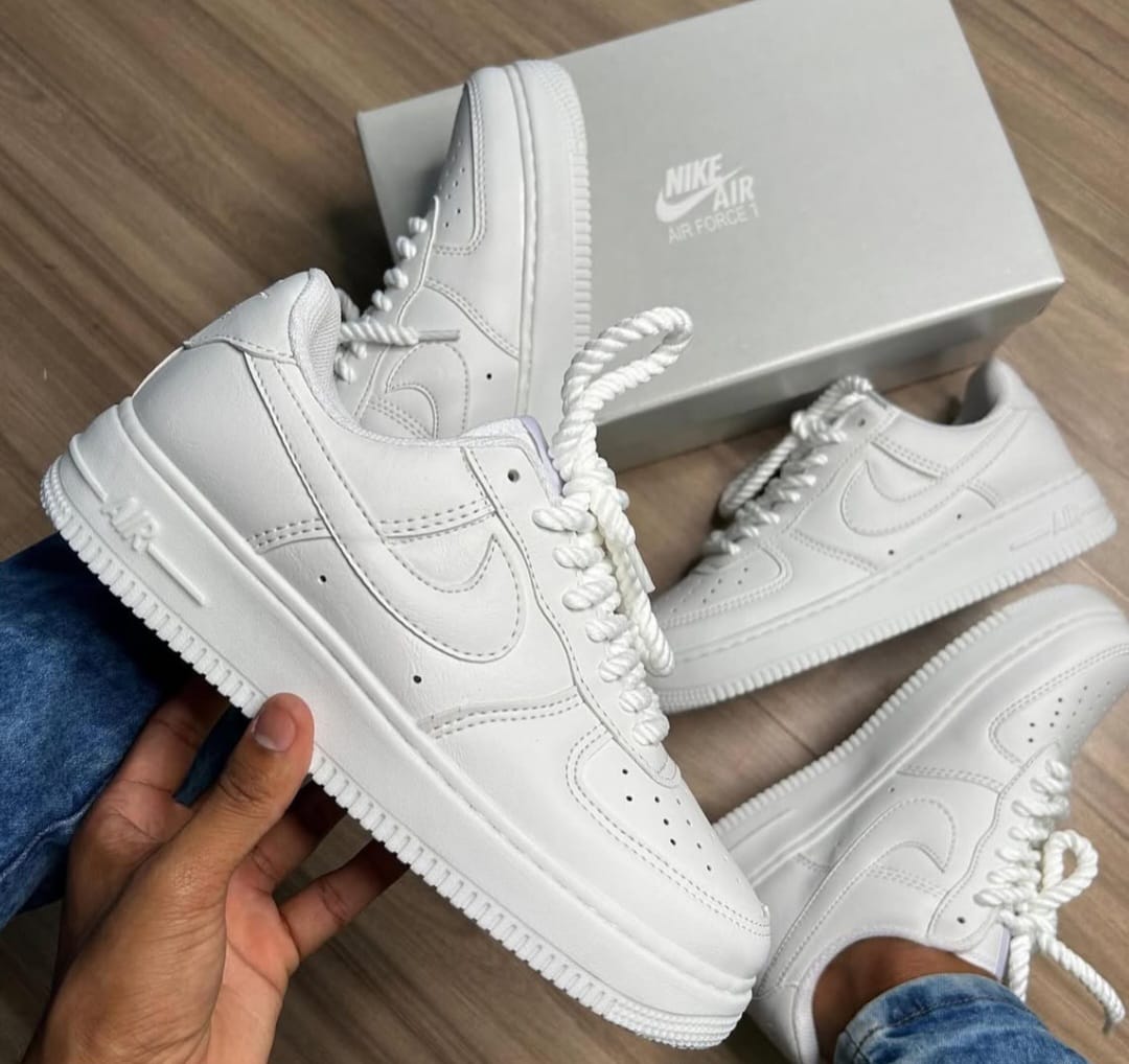 Tênis Nike Air Force Unissex em PROMOÇÃO