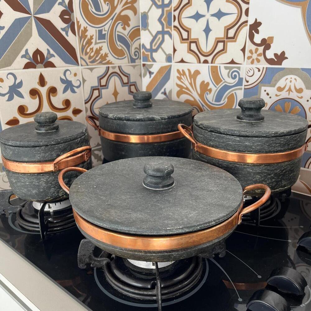 Kit de Panelas de Pedra Sabão 4 Peças Lindas Curadas