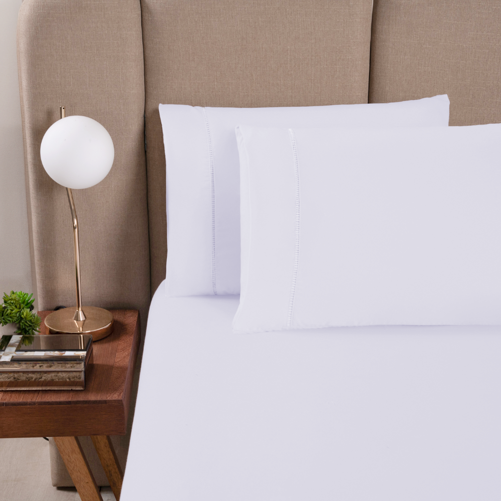 Fronha de Travesseiro Ponto Palito Versatile Micropercal 300 Fios sem Aba Kit 2 Pçs