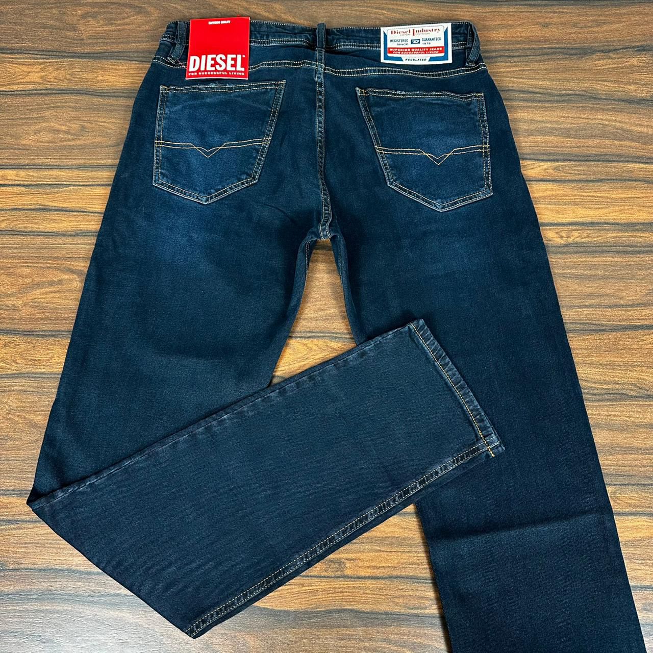 Calça Jeans Masculina DIESEL Skinny   Estilo, Conforto e Ajuste Perfeito