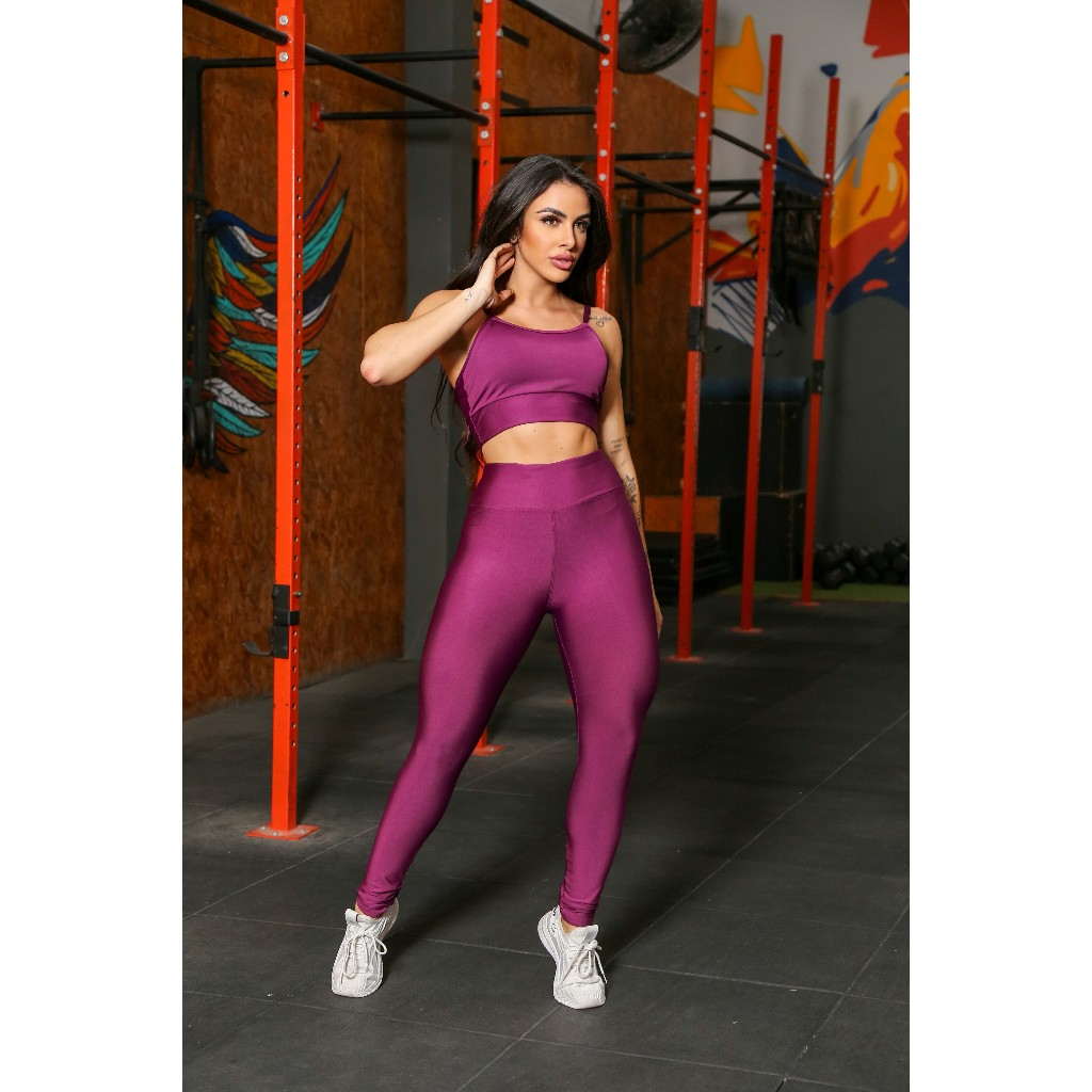 Conjunto Fitness Feminino Top e Calça Sports Treino Perfeito Tecido Premium