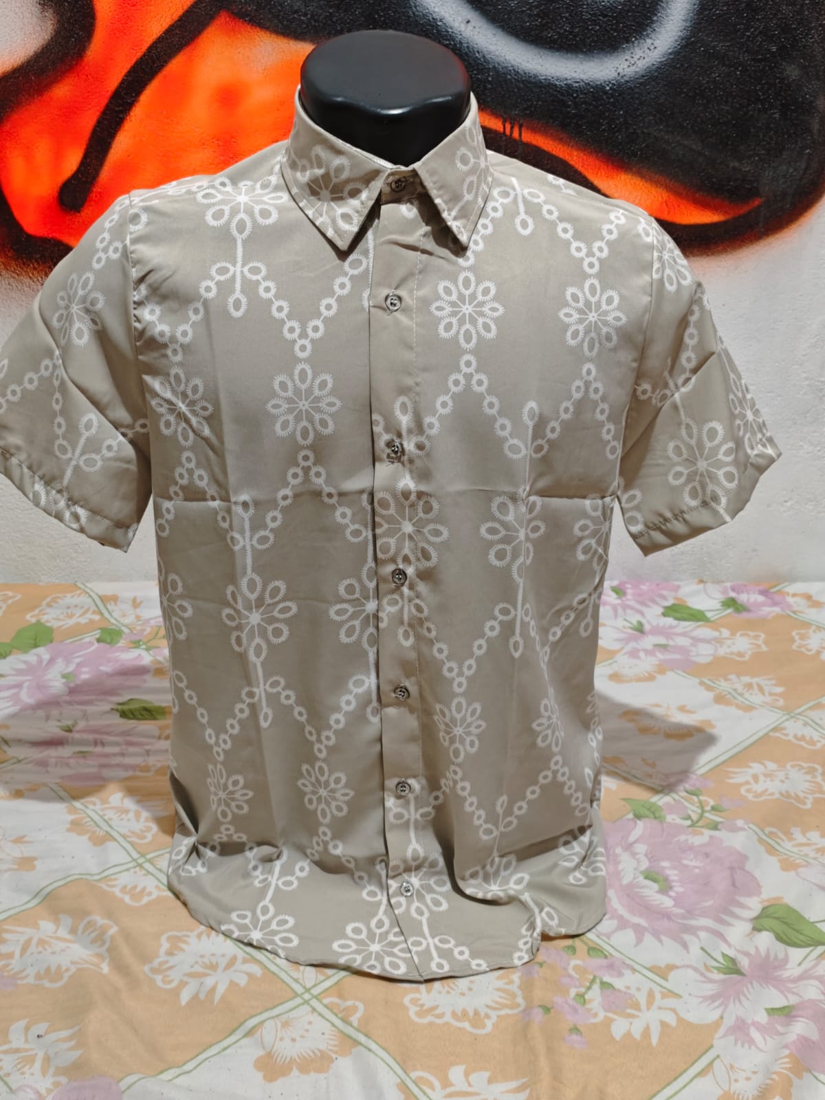 Camisa floral masculina bege P fabricado no brasil