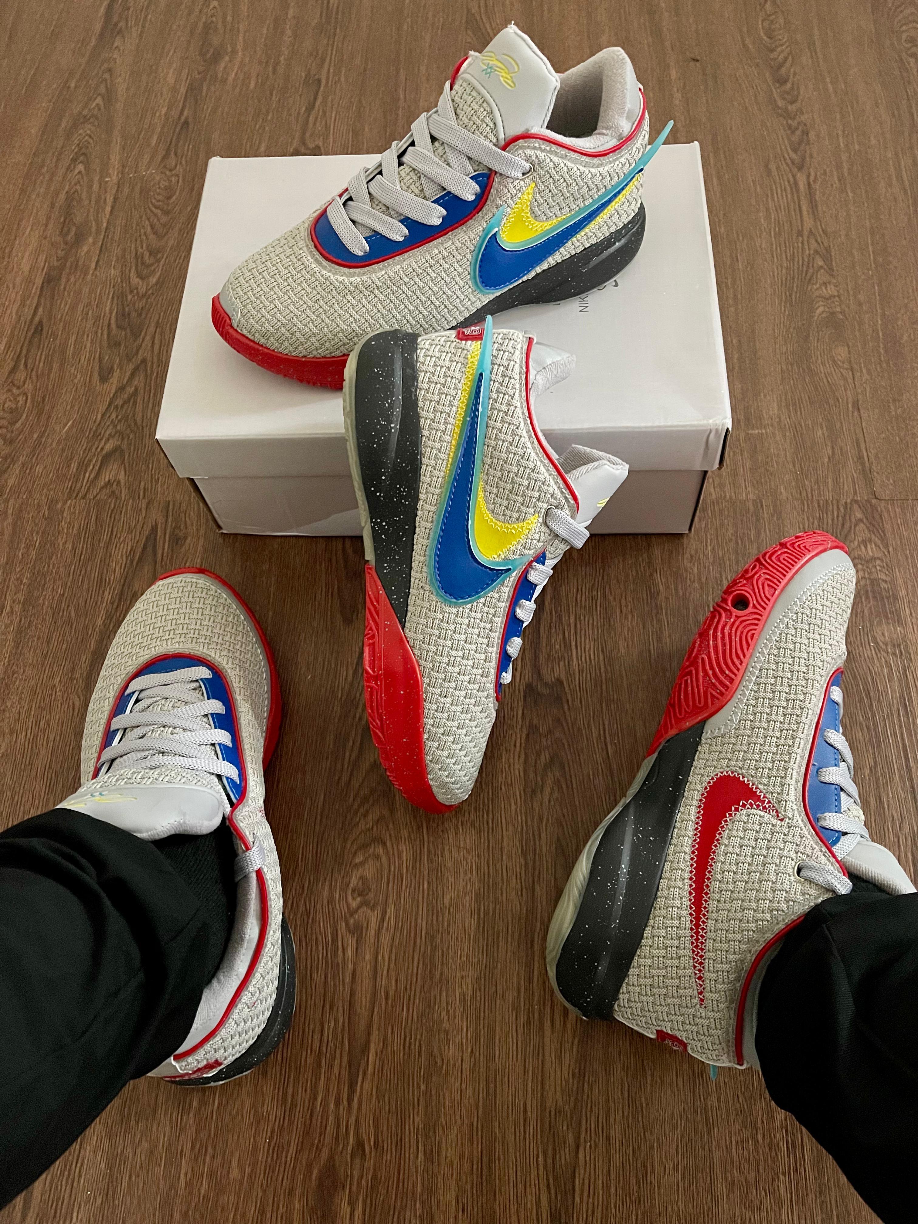 Tênis Nike Lebron XX